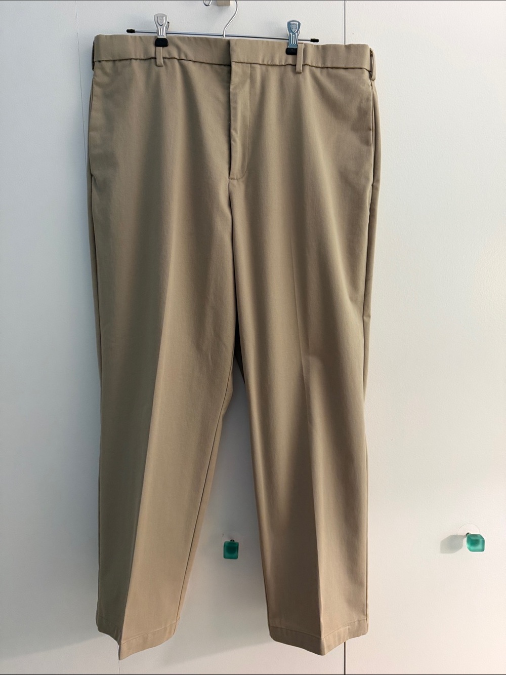 Dockers Men's Khaki Straight-Leg Chinos